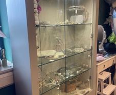 Display cabinet with lights