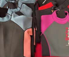 Children's wetsuits