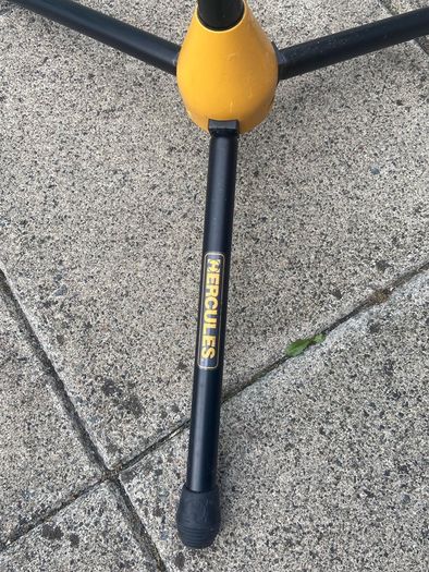 Hercules Microphone Stand