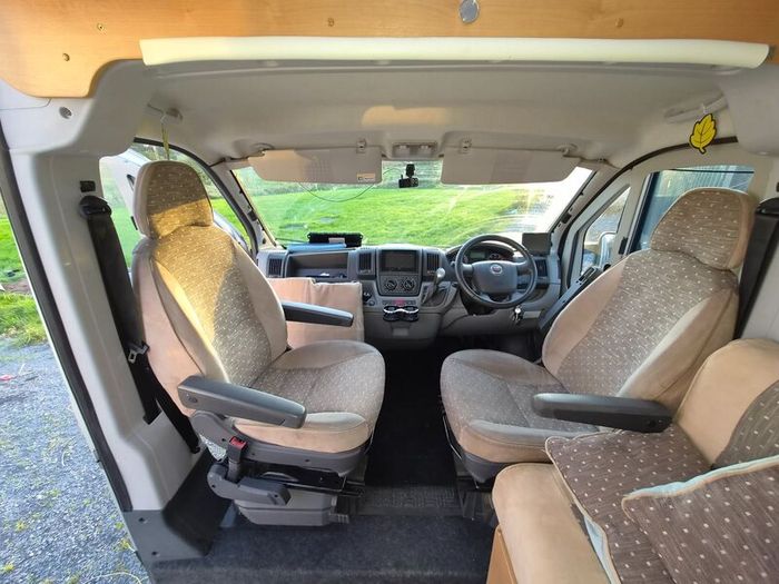 Camper