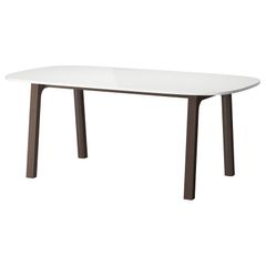 White and brown kitchen table + 4 chars and covers