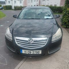 Vauxhall Insignia 2011