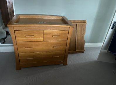 Changer dresser