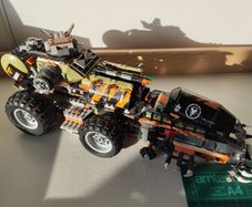 LEGO NINJAGO Hunted  Dieselnaut 70654  Incomplete