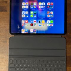 iPad Pro 3rd Gen 256GB 12.9" + Apple Keyboard Case + Apple Pencil