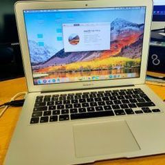 Apple Macbook