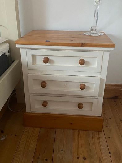 Wooden pine Bedroom Set - slatted double bed, chest of drawers and 2 side lockers
