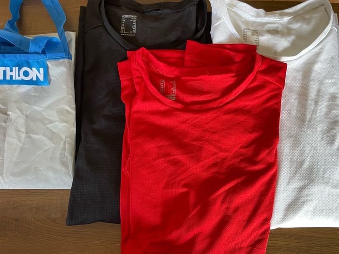 3 x Sports workout tops from Decathlon