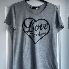 Love Moschino ladies tshirt - sz 14