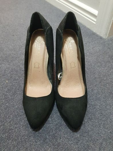 Kate Appleby Black Heels Size 40