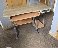 FREE computer table