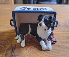 On the Farm Figurine 2004