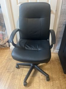 desk chair