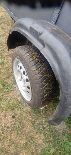 8ft 3 by 4ft 4 single axel trailer