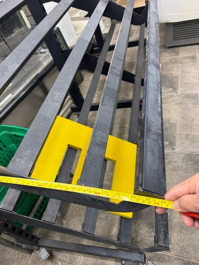 Outdoor shop display metal recks