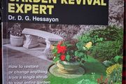 The Garden Revival Expert / Dr. D. G. Hessayon / 2004