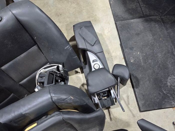 BMW E60 Full Interior (See all photos)