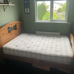 Double bed with mattress