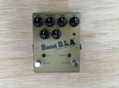 Tech 21 Boost DLA Delay Pedal - Gold Version