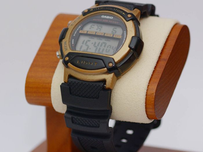 Vintage Casio W-92H Quartz Watch