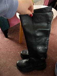 NEW! ladies Zara knee high chunky heel boots