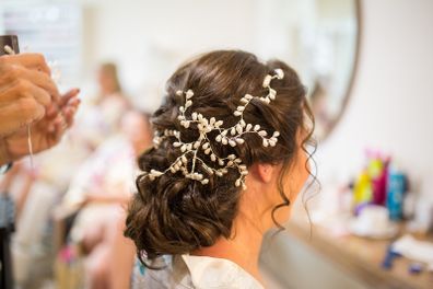 bridal headpiece (by the beaded gem)