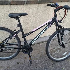 Girls bike