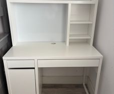 Micke ikea desk white & gaming chair
