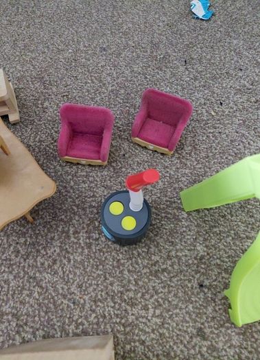 dolls house furniture