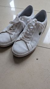 Lacoste White runners trainers size 9