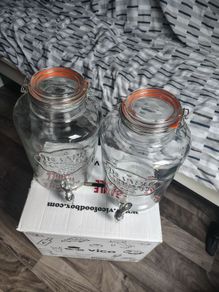 Jumbo Glass Drink Dispenser