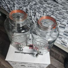 Jumbo Glass Drink Dispenser