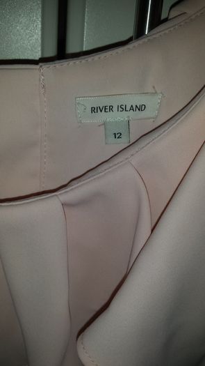 River Island