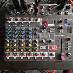 Allen & Heath Zedi-10fx mixer