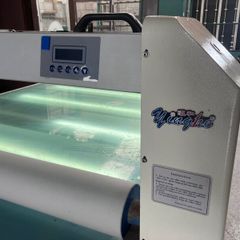 Flat bed laminator