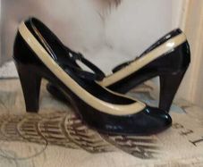Black High Heels Size 8