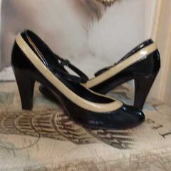 Black High Heels Size 8