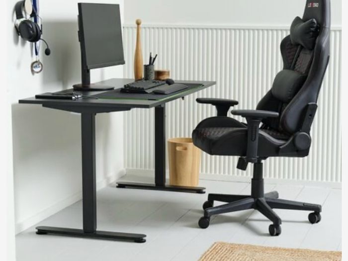 JYSK - Electric Standing desk