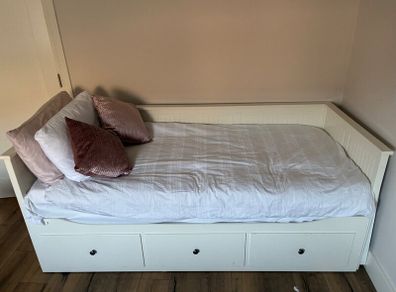 Hemnes Daybed for Sale