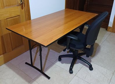 Foldable Wood & Steel Desk