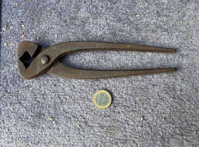 Vintage pincers