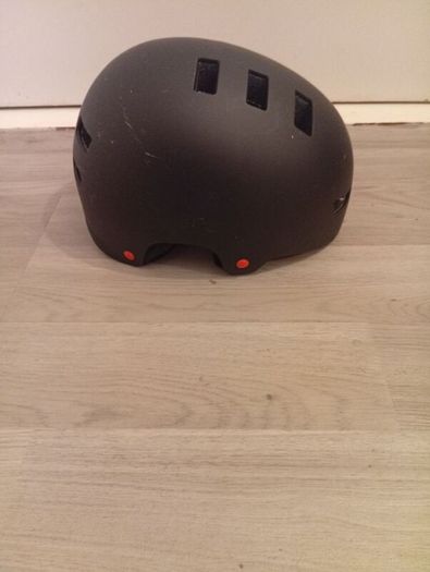 Quality MANGOOSE Helmet M-Size