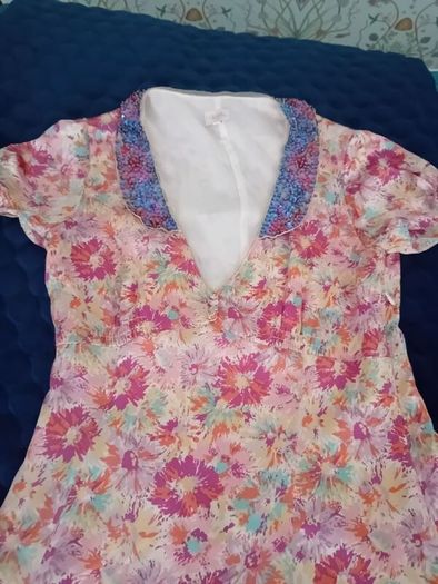 Vintage 1970s tea dress 100% silk