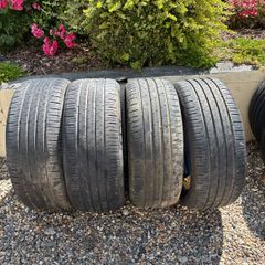 Continental and Hankook Tyres