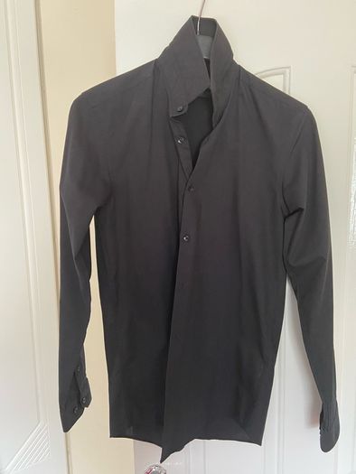 Mens Black Shirt Size Small