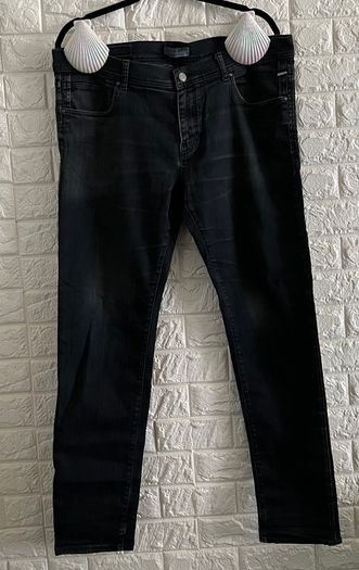 Bundle of Trousers