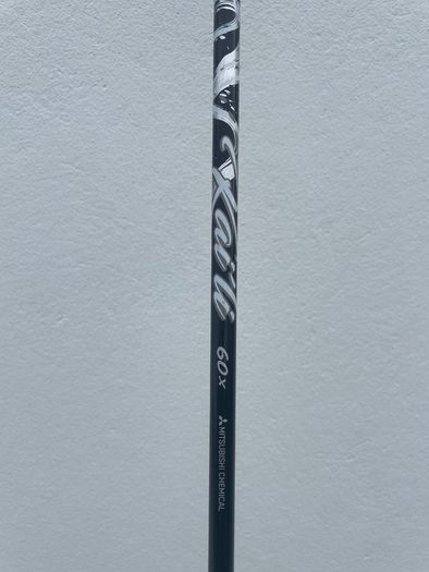 Extra Stiff driver shaft with taylormade connection