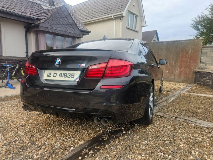 BMW 5-Series 2012