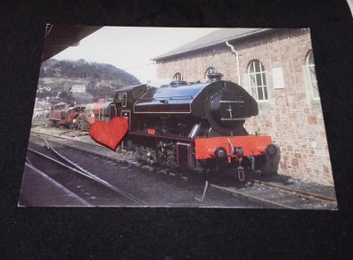 Bagnall 0-6 2996 Victor , Steam Locomotive Outside Minehead Shed , England - Postcard