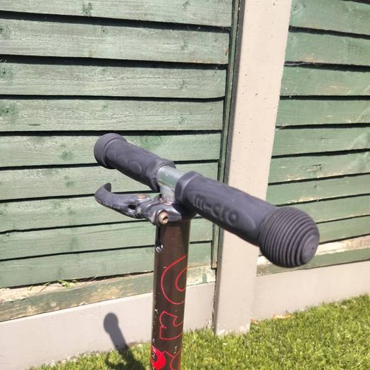 Red Micro Maxi Scooter